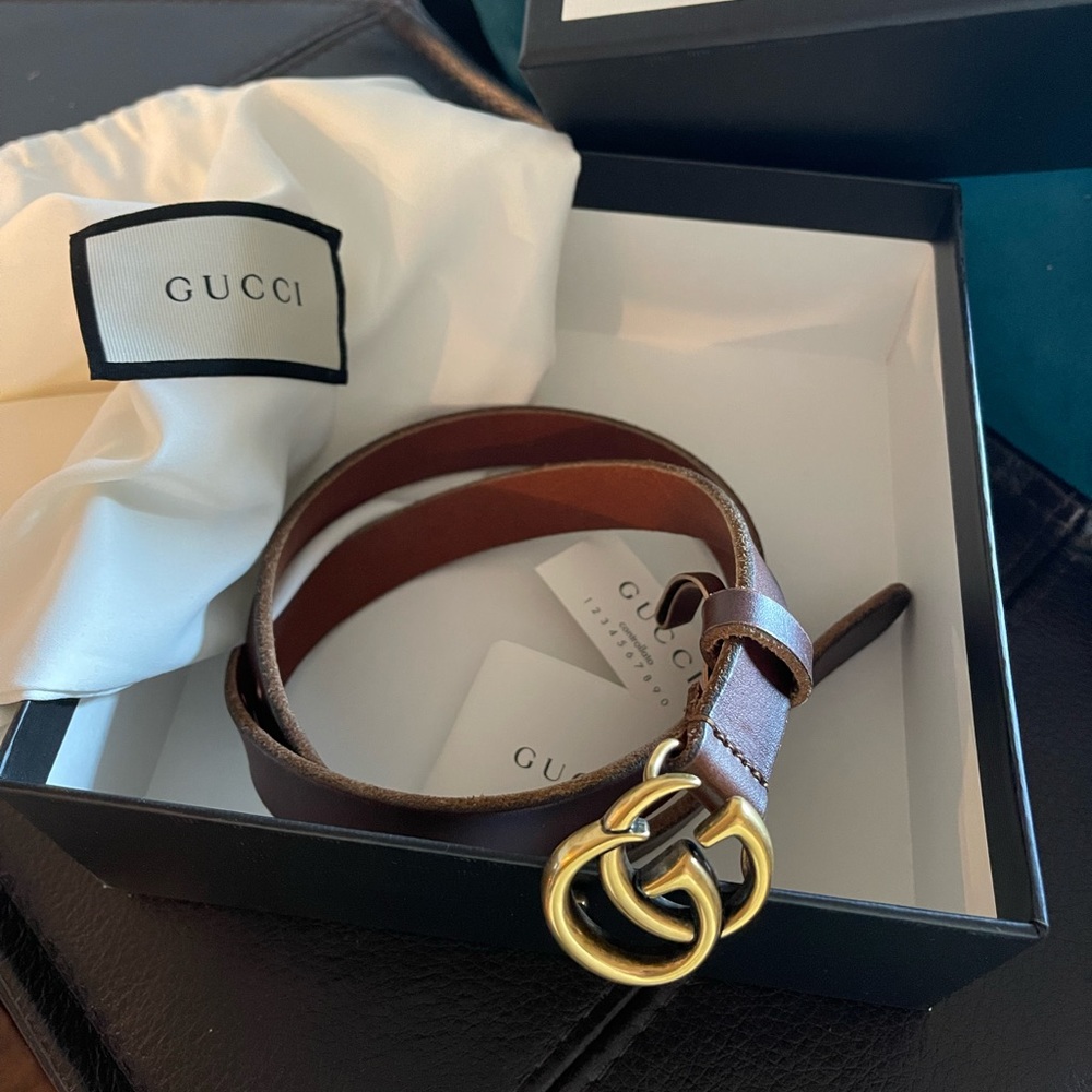 Gucci Leather Belt w/ Double G Buckle